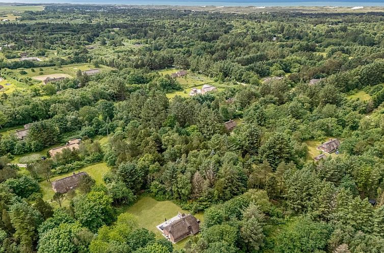 Vakantiehuis "Alkil" - 1.7km from the sea