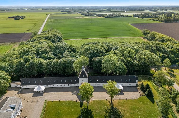 Appartement "Edine" - 4.5km from the sea