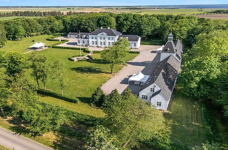 Appartement "Eini" - 4.5km from the sea