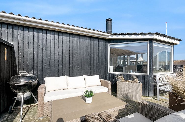 Vakantiehuis "Jorie" - 100m from the sea