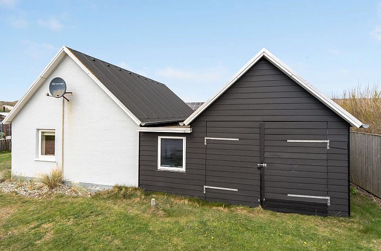 Vakantiehuis "Fransiska" -  from the sea