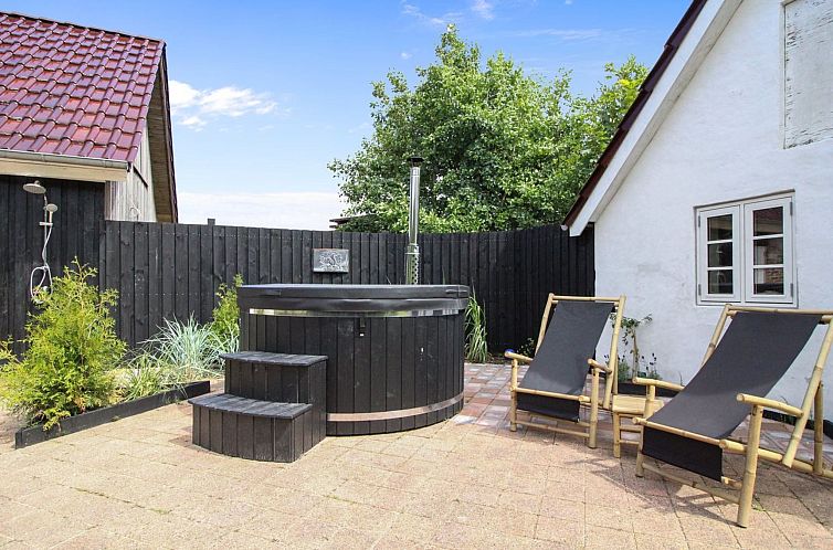 Vakantiehuis "Malene" - 700m to the fjord