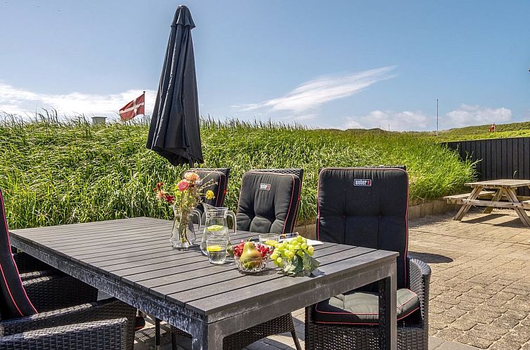 Vakantiehuis "Ludwik" - 150m from the sea