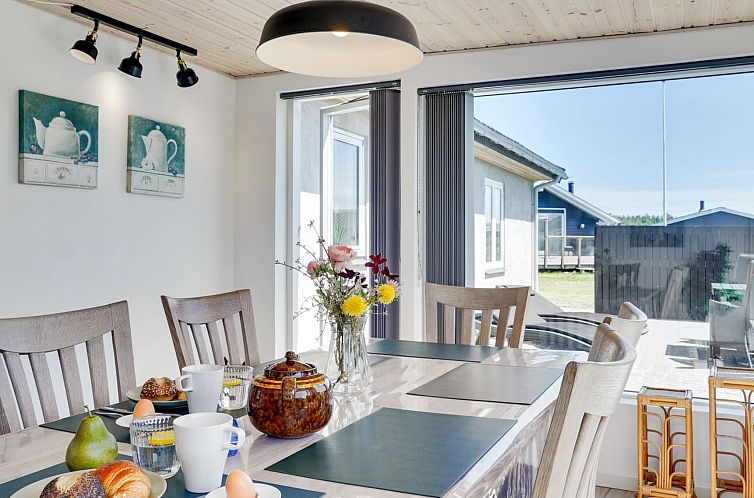 Vakantiehuis "Ludwik" - 150m from the sea