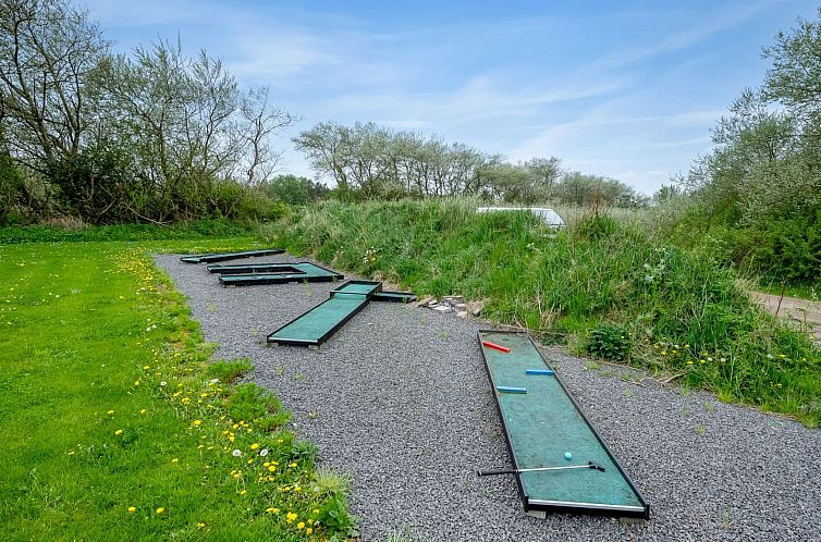 Vakantiehuis "Benthe" -  from the sea