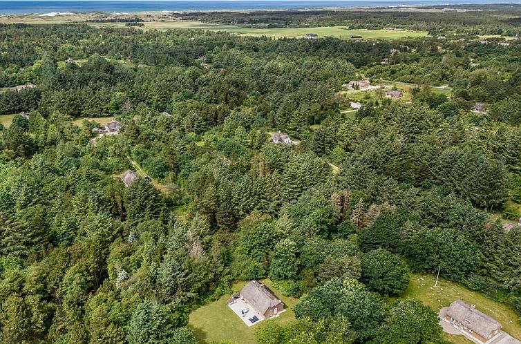 Vakantiehuis "Alkil" - 1.7km from the sea