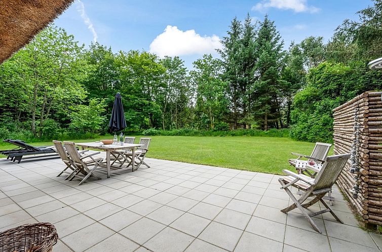 Vakantiehuis "Alkil" - 1.7km from the sea