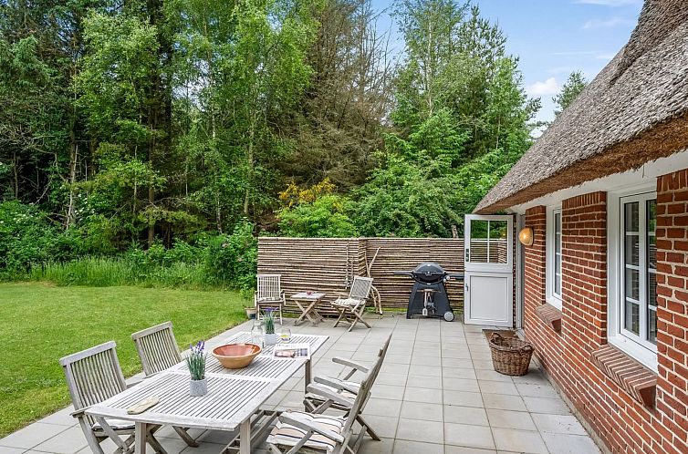Vakantiehuis "Alkil" - 1.7km from the sea