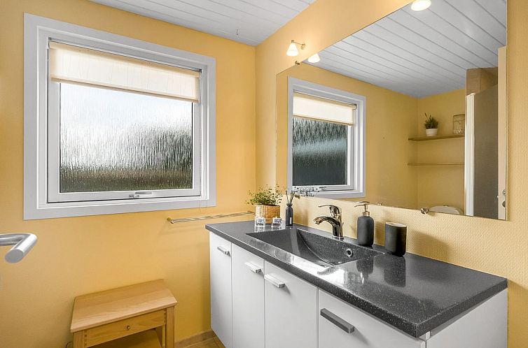 Vakantiehuis "Waghn" - 800m to the fjord