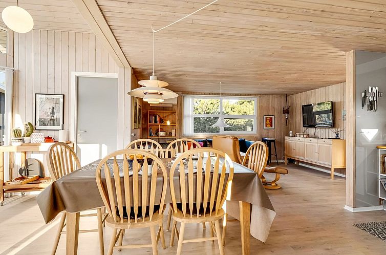 Vakantiehuis "Elsabet" - 700m to the fjord