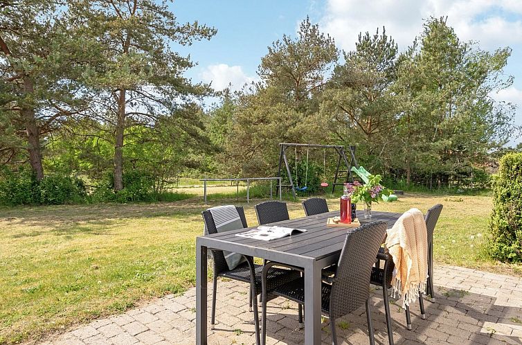 Vakantiehuis "Aiden" - 300m from the sea