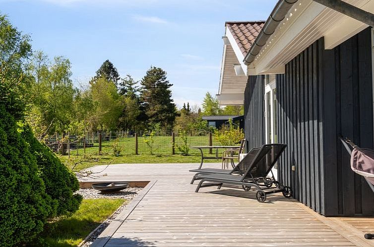 Vakantiehuis "Harald" - 300m from the sea