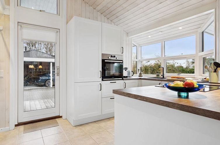 Vakantiehuis "Harald" - 300m from the sea