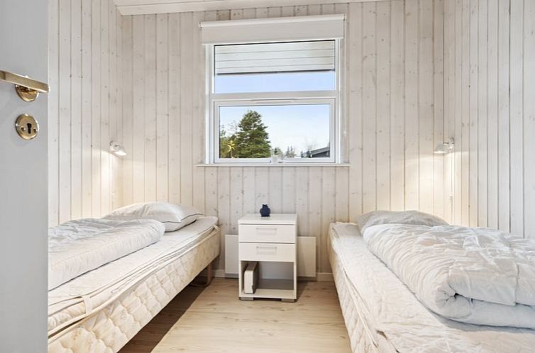 Vakantiehuis "Harald" - 300m from the sea