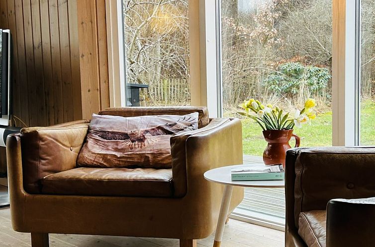 Vakantiehuis "Aiden" - 300m from the sea