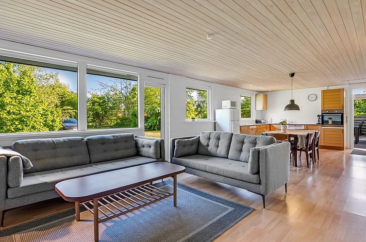 Vakantiehuis "Aamunde" - 600m from the sea