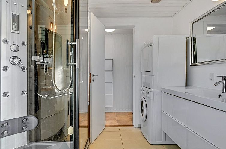 Vakantiehuis "Joon" - 300m from the sea