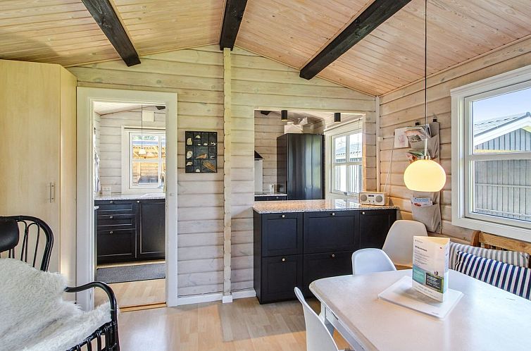 Vakantiehuis "Botwith" - 400m from the sea