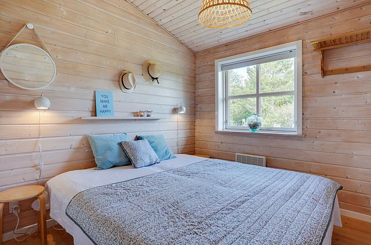Vakantiehuis "Botwith" - 400m from the sea