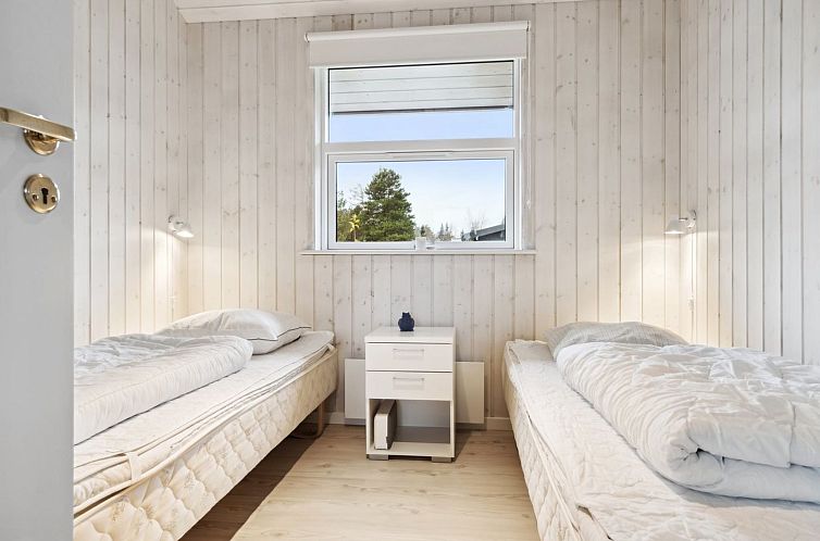 Vakantiehuis "Harald" - 300m from the sea
