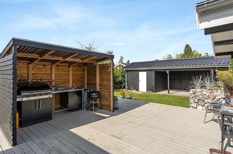 Vakantiehuis "Botwith" - 400m from the sea