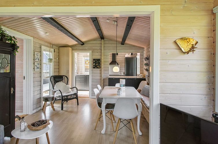 Vakantiehuis "Botwith" - 400m from the sea