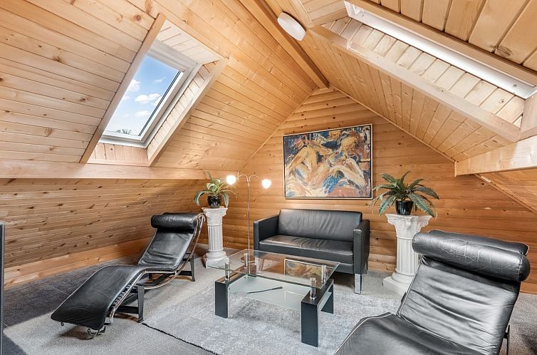 Vakantiehuis "Yvonna" - 350m to the fjord