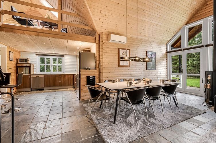 Vakantiehuis "Yvonna" - 350m to the fjord