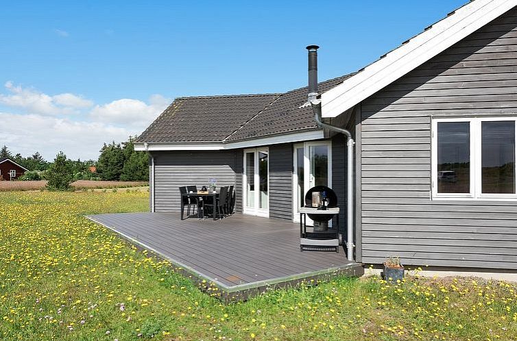 Vakantiehuis "Karmen" - 300m to the inlet