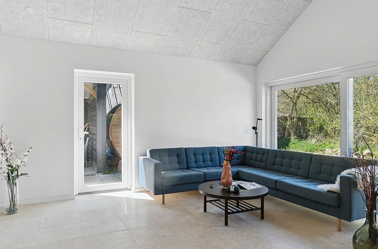 Vakantiehuis "Hidde" - 200m from the sea