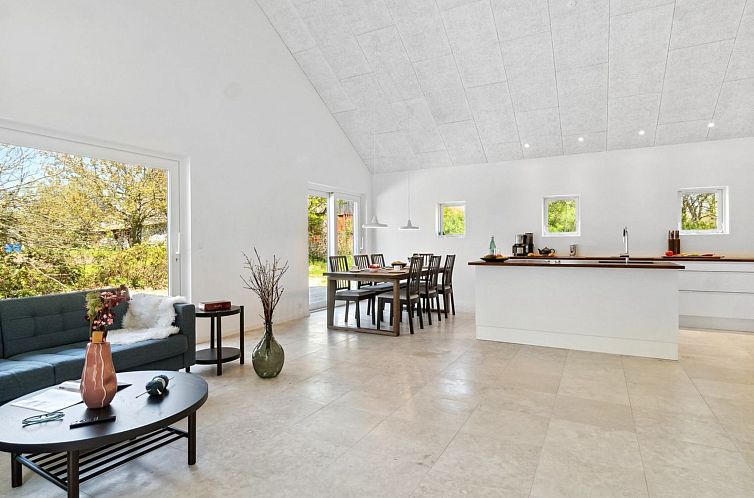 Vakantiehuis "Hidde" - 200m from the sea