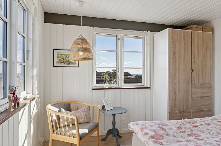 Vakantiehuis "Reinhold" - 200m from the sea