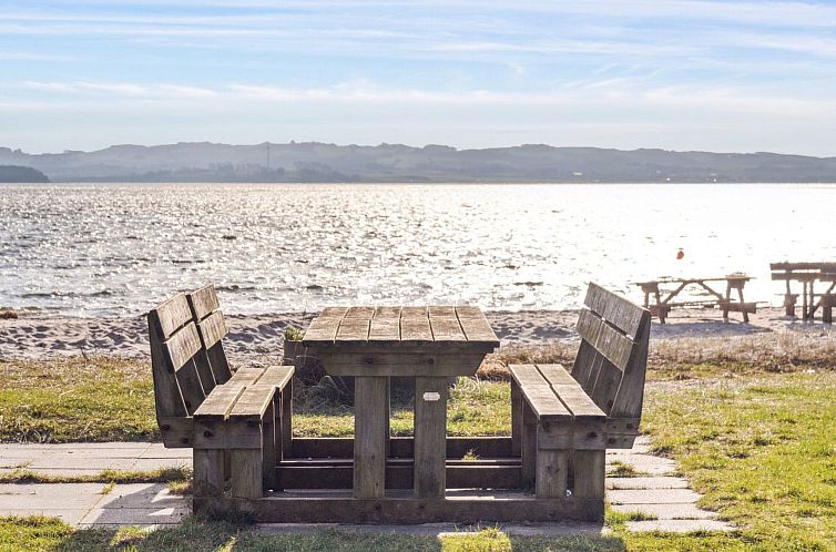 Vakantiehuis "Gyrid" - 150m from the sea