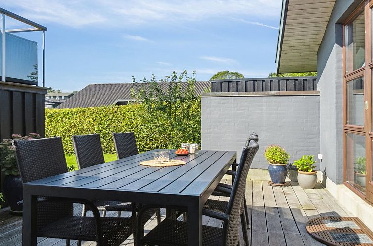 Vakantiehuis "Kerstin" - 400m from the sea