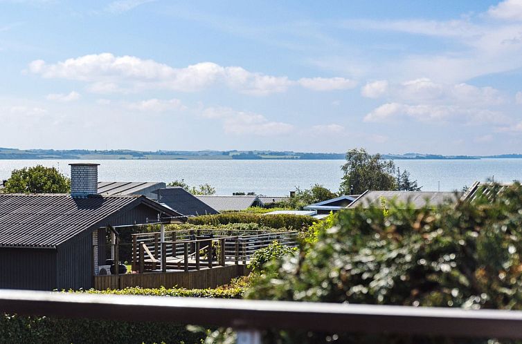 Vakantiehuis "Kerstin" - 400m from the sea