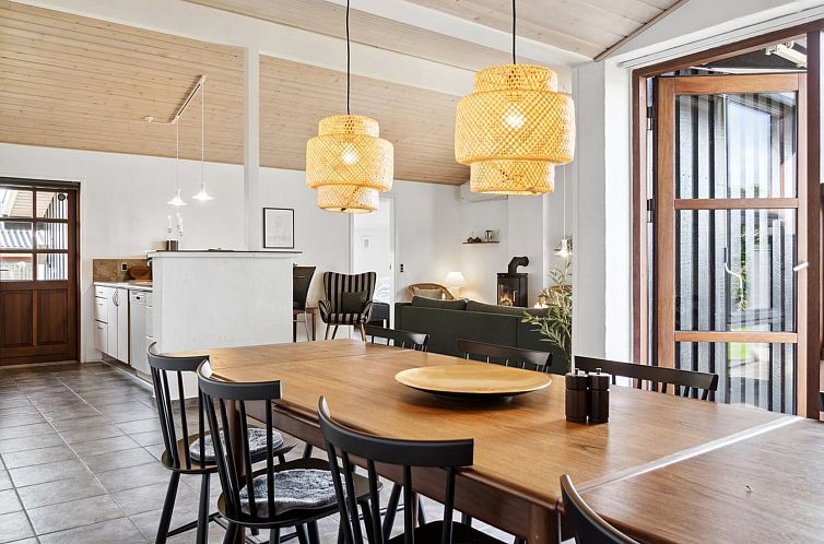 Vakantiehuis "Kerstin" - 400m from the sea