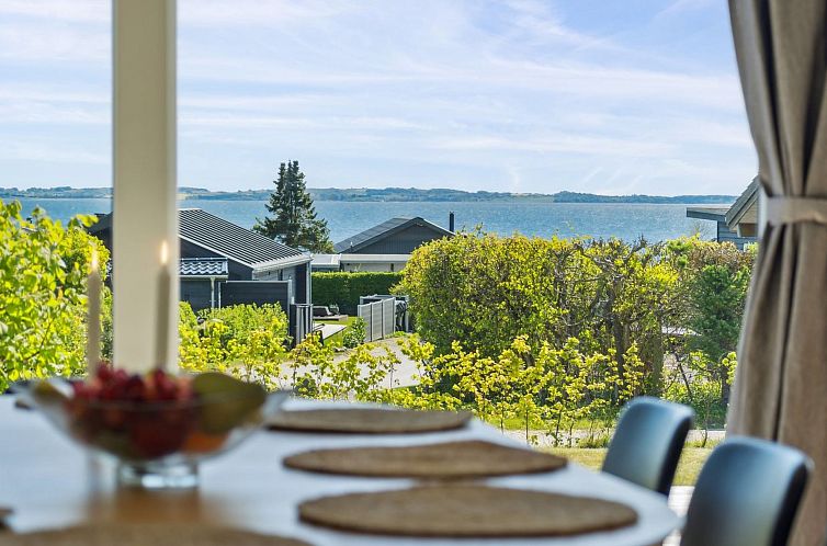 Vakantiehuis "Fabine" - 75m from the sea