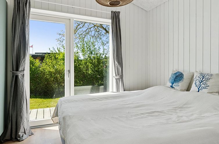 Vakantiehuis "Fabine" - 75m from the sea