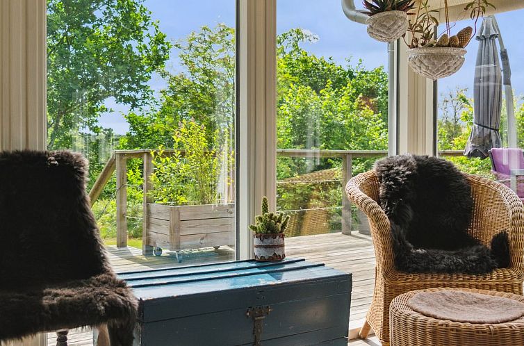 Vakantiehuis "Lovisa" - 7km from the sea