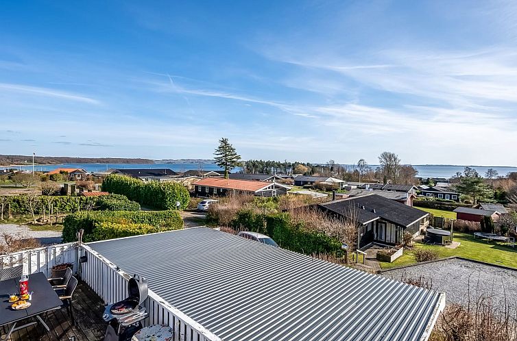 Vakantiehuis "Sylvia" - 450m from the sea