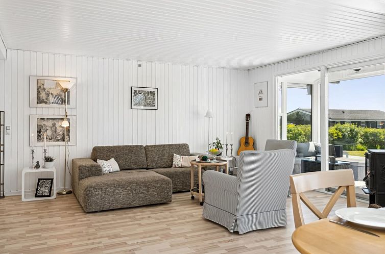 Vakantiehuis "Manfred" - 250m from the sea