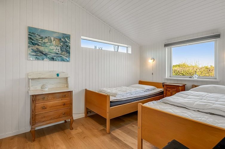 Vakantiehuis "Carlie" - 400m from the sea