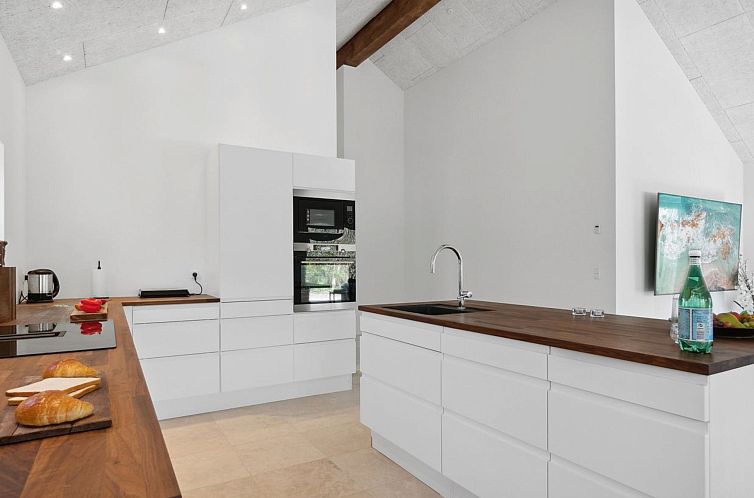 Vakantiehuis "Hidde" - 200m from the sea