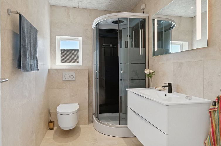 Vakantiehuis "Hidde" - 200m from the sea