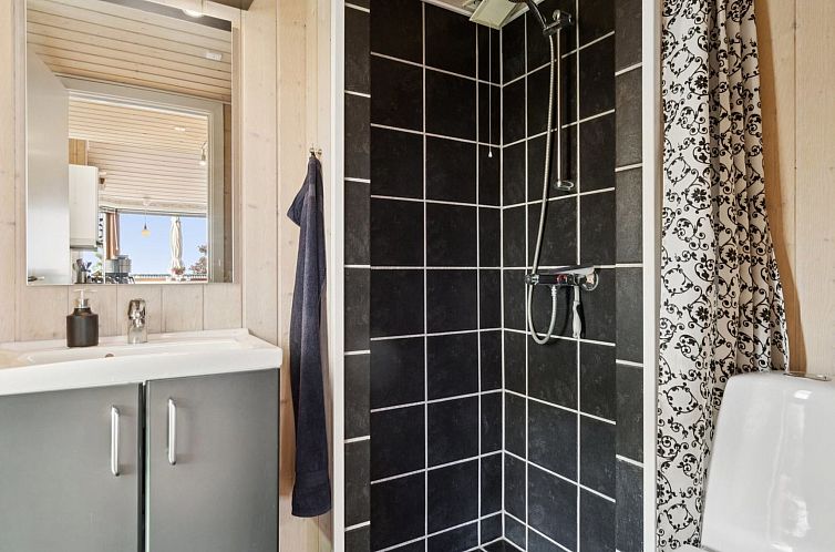 Vakantiehuis "Viggo" - 200m from the sea