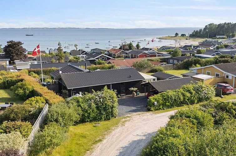 Vakantiehuis "Viggo" - 200m from the sea