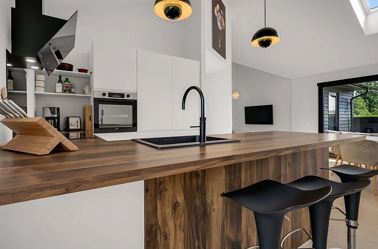 Vakantiehuis "Merve" - 250m from the sea