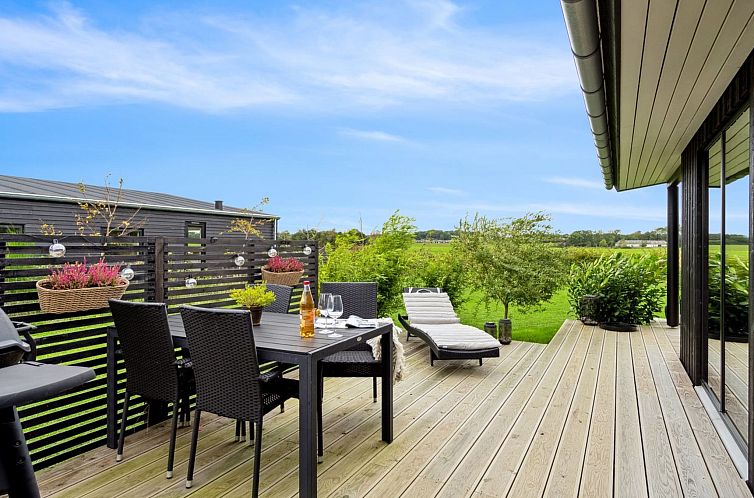 Vakantiehuis "Brothir" - 500m from the sea