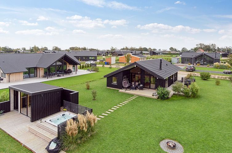 Vakantiehuis "Brothir" - 500m from the sea