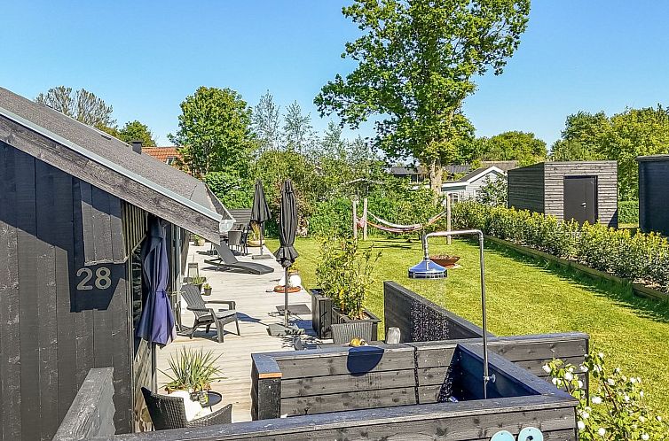 Vakantiehuis "Kato" -  from the sea